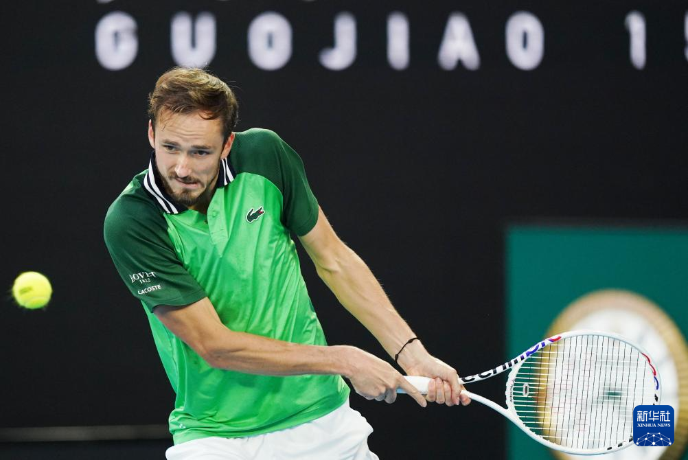 更在国家队 更在国家队