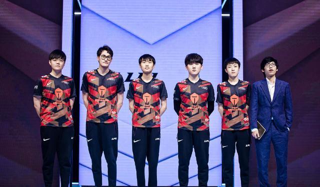 蒯纪闻和外 蒯纪闻和外