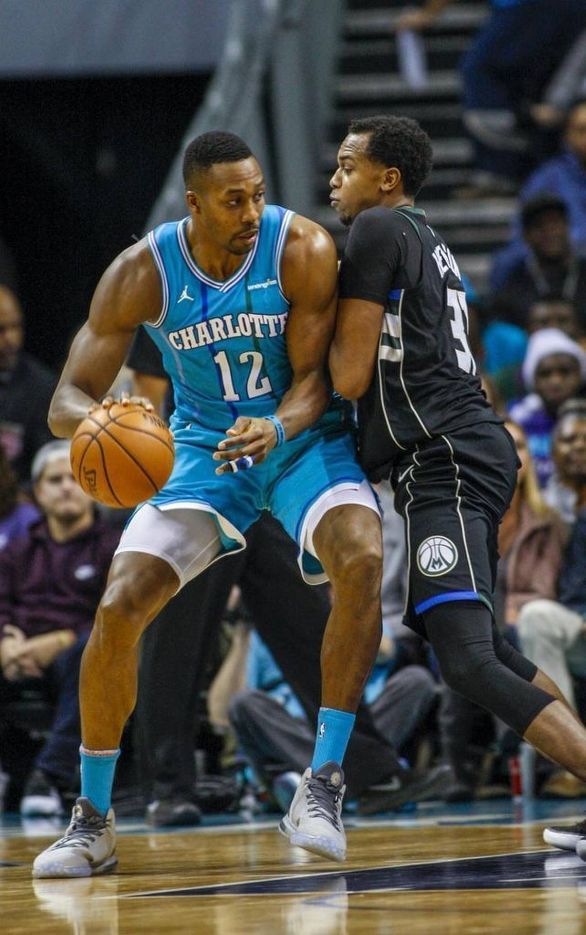 他扮演右路 他扮演右路