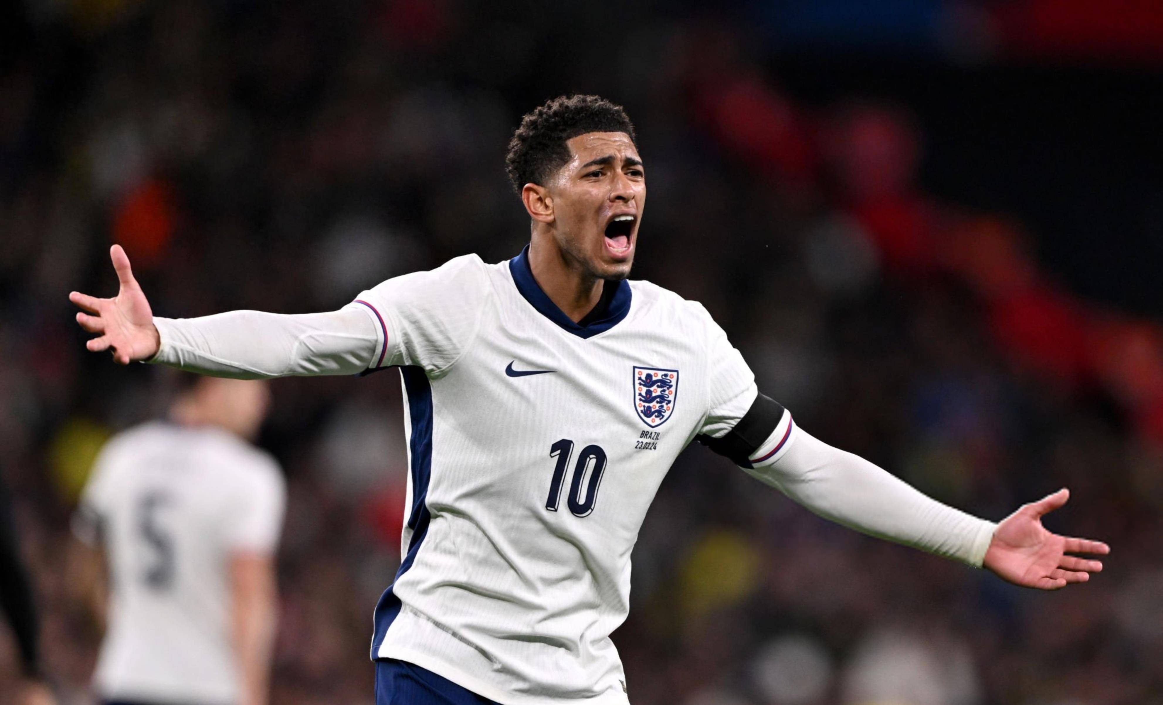 的中卫与覆 的中卫与覆